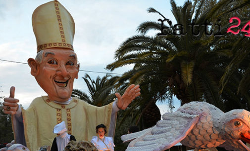 PATTI – Carnevale 2015: vince: ”La pace sia con voi”. Che sia da auspicio per la 54^ edizione