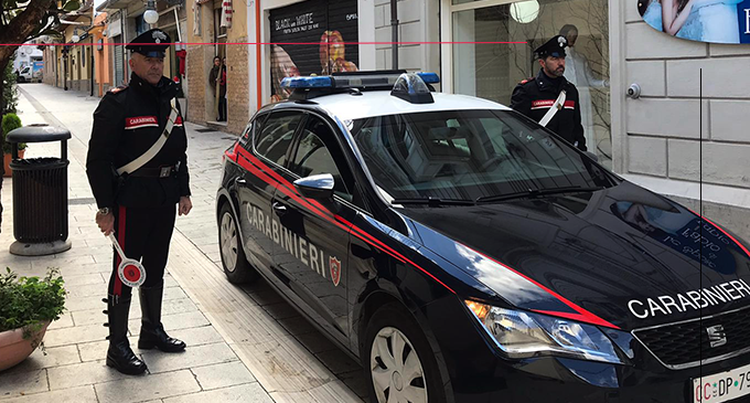 BARCELLONA P.G. – Estorsione aggravata in concorso ai danni di un commerciante. 4 arresti