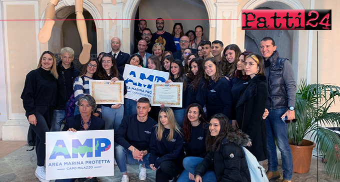 MILAZZO – Presentato il logo dell’Area marina protetta. Vince studentessa del tecnico “Da Vinci”.