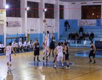 MESSINA – L’Amatori Basket  Messina sconfitta nel derby contro la capolista Castanea.