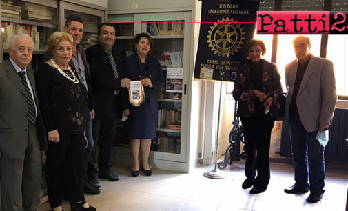 PATTI – Liceo Vittorio Emanuele III°. ”Angolo rotariano del libro” all’interno della biblioteca scolastica