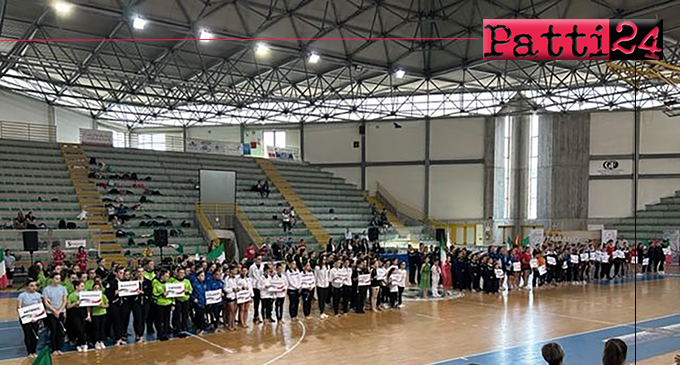 PATTI – Evento sportivo di Twirling. Si sono sfidati più di 500 atleti, provenienti da svariate regioni d’Italia.